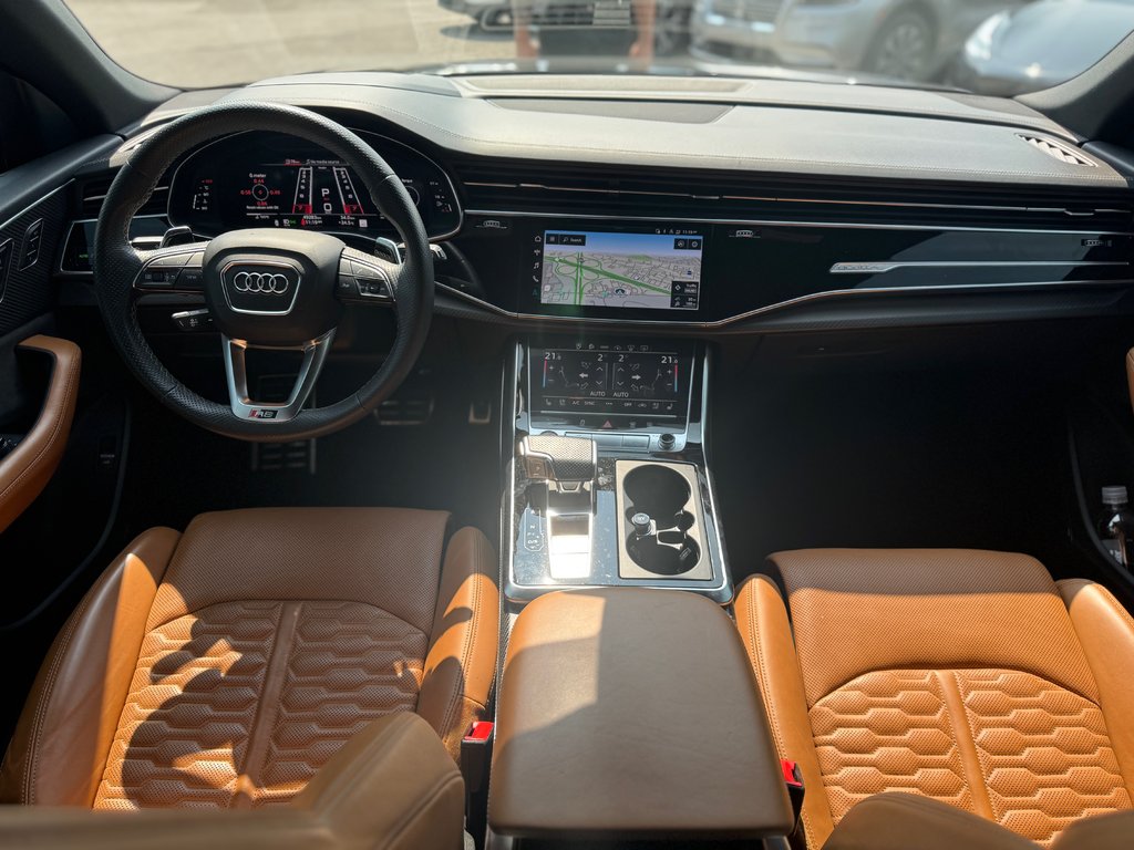 Audi RS Q8 Carbon Fiber Black Optic 23''  Bas Kilométrage 2022 à Terrebonne, Québec - 23 - w1024h768px