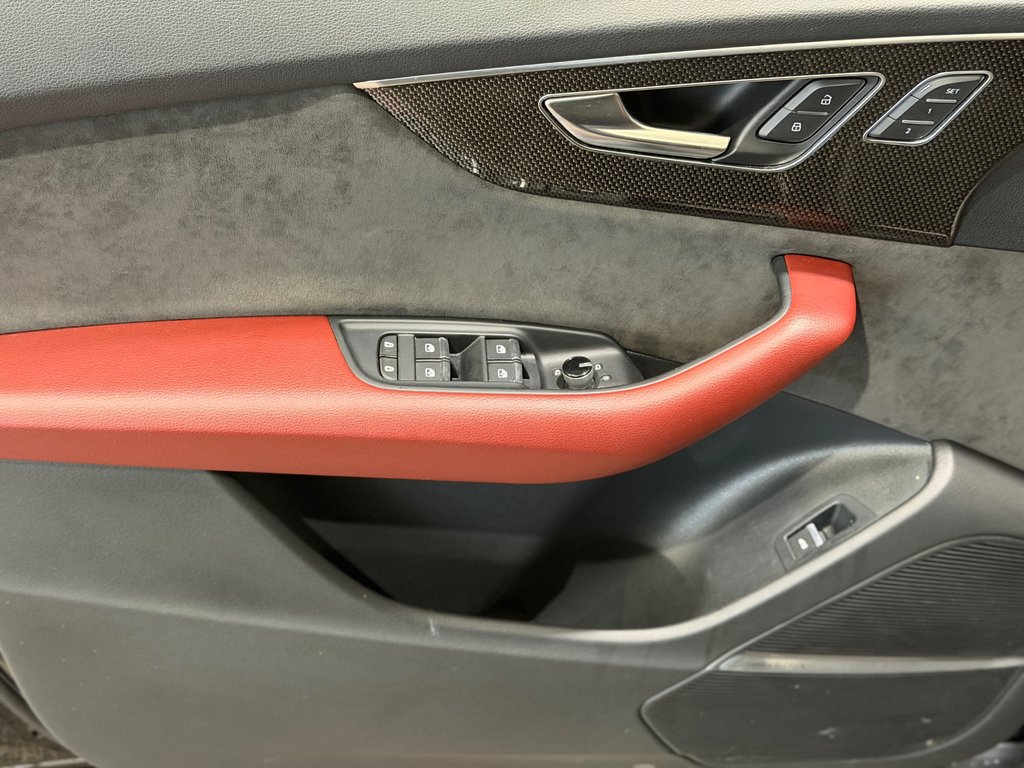 2022 Audi SQ8 Technik Black Optic Cuir Rouge in Terrebonne, Quebec - 8 - w1024h768px