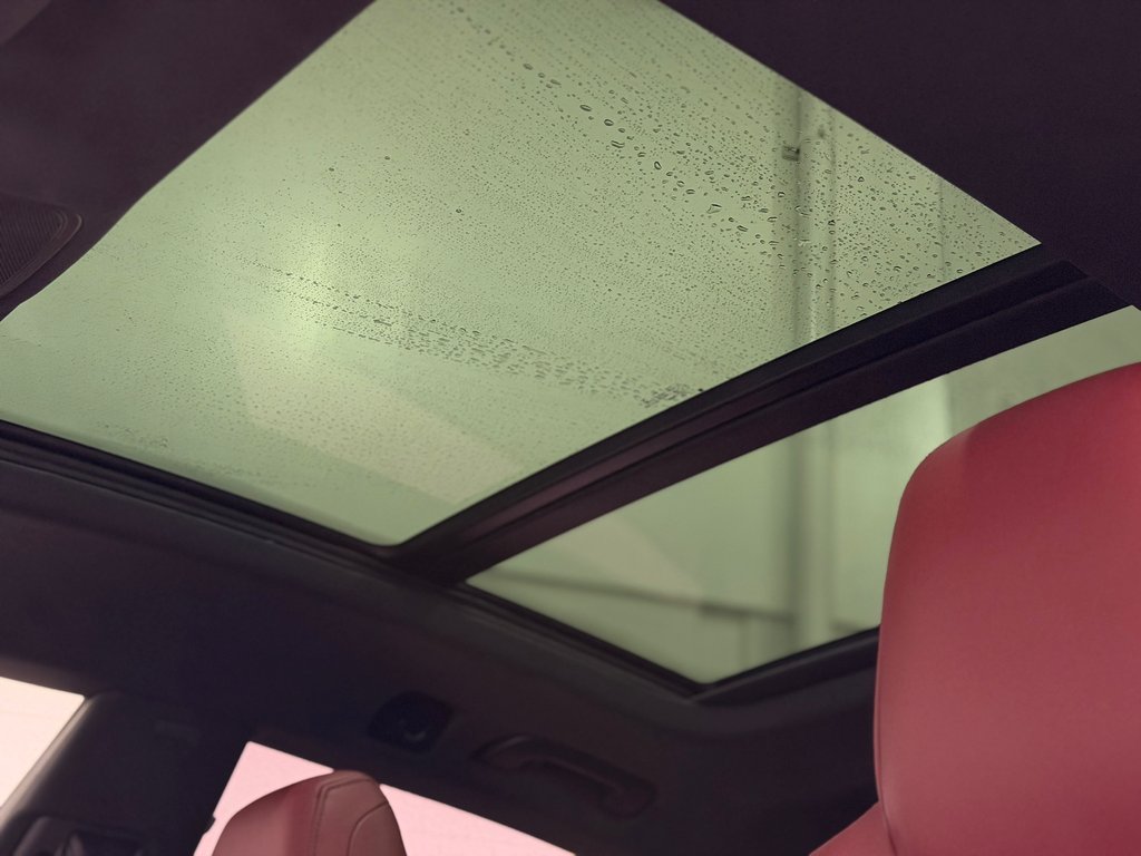 2022 Audi SQ8 Technik Black Optic Cuir Rouge in Terrebonne, Quebec - 12 - w1024h768px