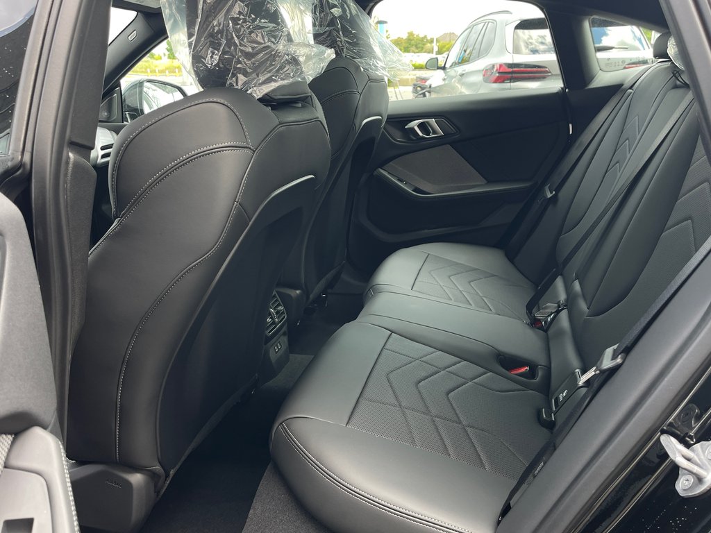 2026 BMW 228i XDrive Gran Coupe in Terrebonne, Quebec - 12 - w1024h768px