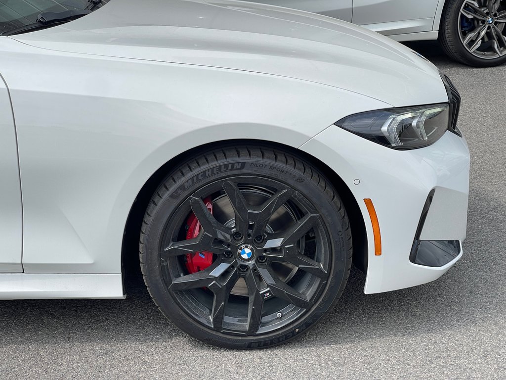 2025 BMW 330i xDrive Sedan in Terrebonne, Quebec - 6 - w1024h768px