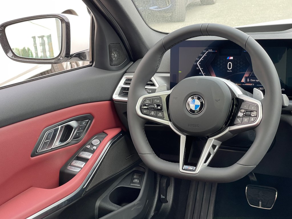 BMW 330i xDrive Sedan 2025 à Terrebonne, Québec - 14 - w1024h768px