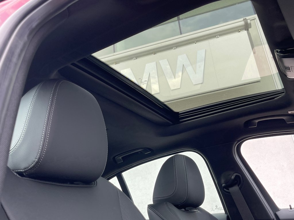 2025 BMW 330i xDrive Sedan in Terrebonne, Quebec - 8 - w1024h768px