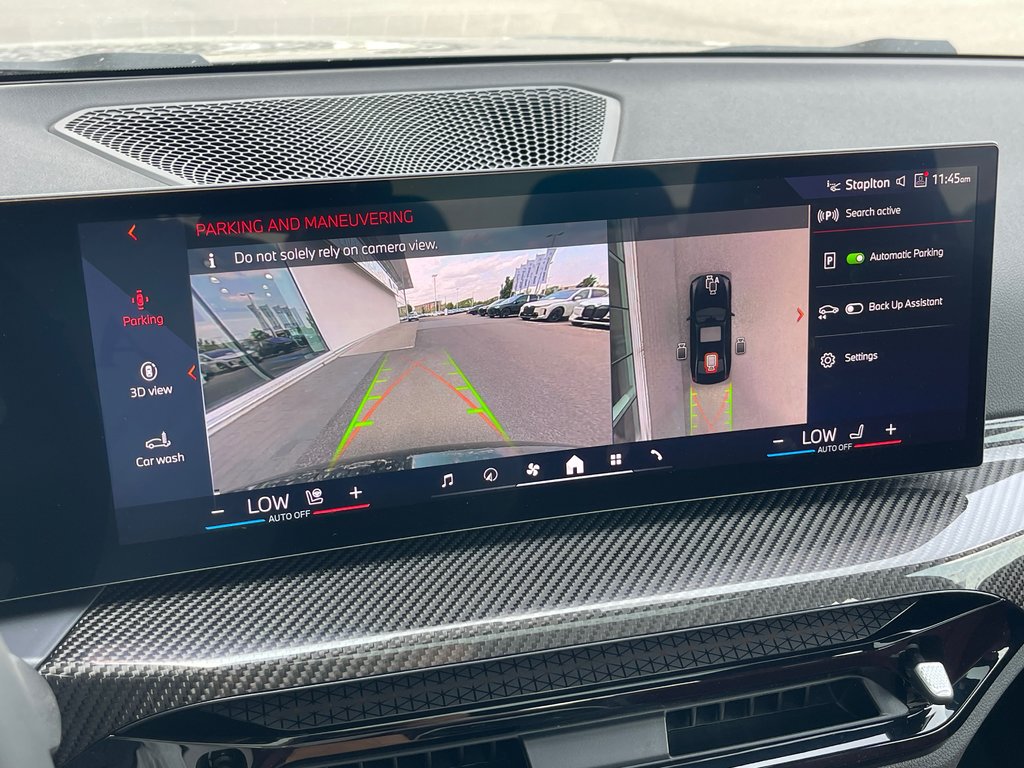 2025 BMW 330i xDrive Sedan in Terrebonne, Quebec - 17 - w1024h768px