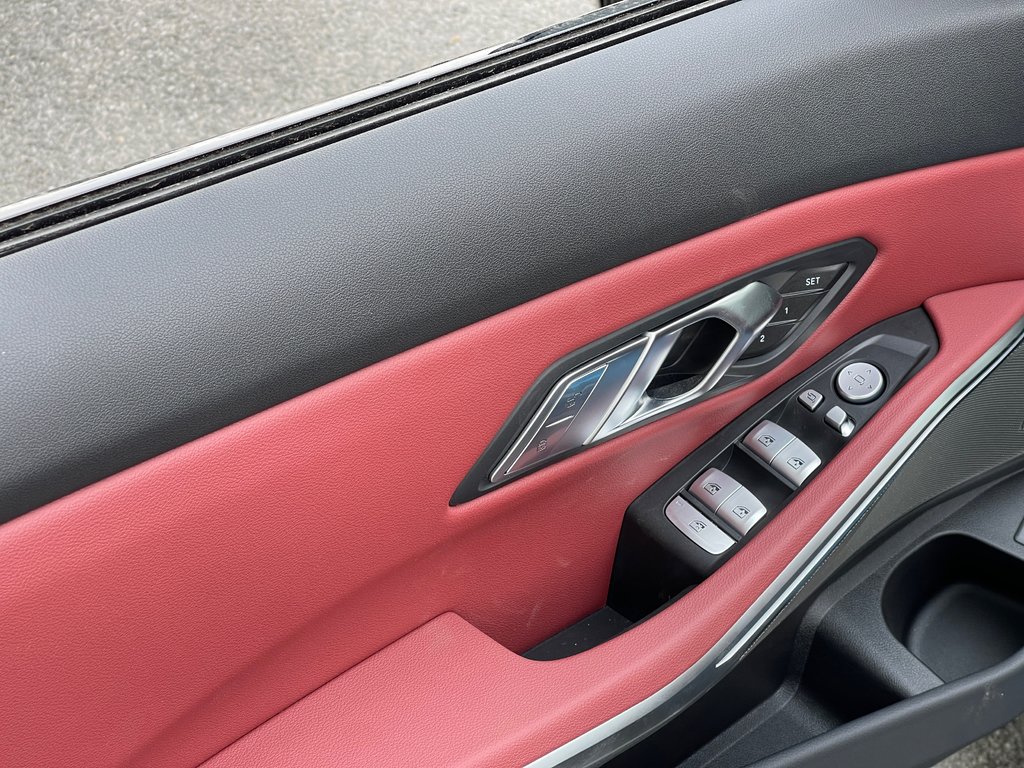 2025 BMW 330i xDrive Sedan in Terrebonne, Quebec - 13 - w1024h768px