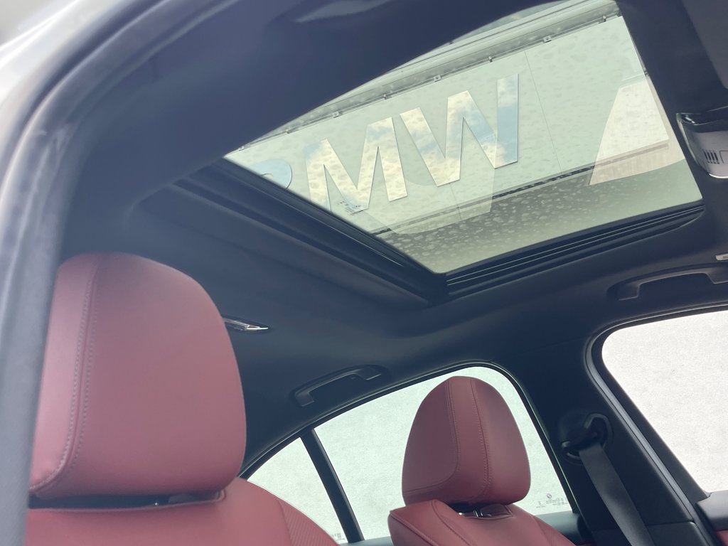 2025 BMW 330i xDrive Sedan in Terrebonne, Quebec - 8 - w1024h768px