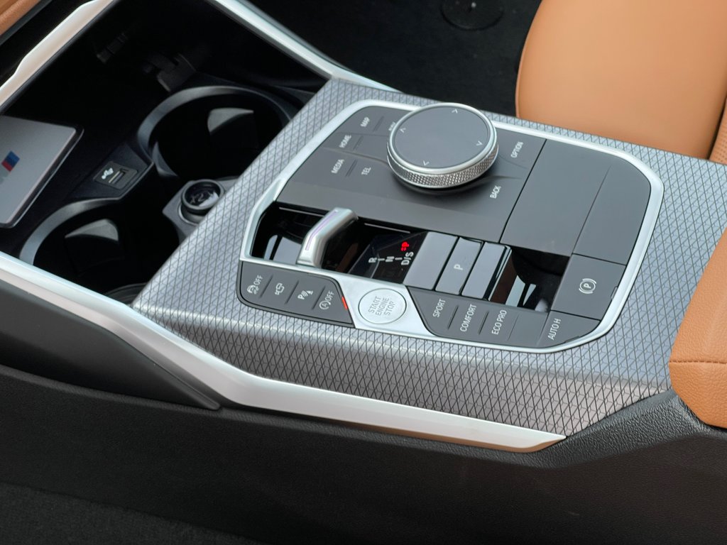 2025 BMW 330i xDrive Sedan in Terrebonne, Quebec - 19 - w1024h768px