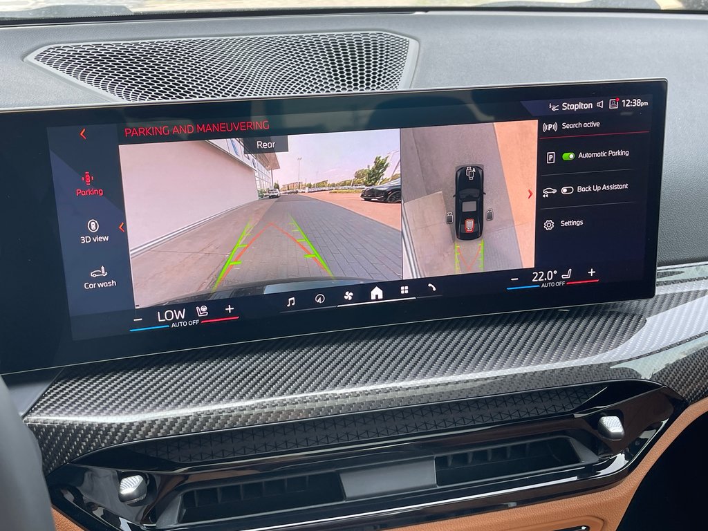 BMW 330i xDrive Sedan 2025 à Terrebonne, Québec - 17 - w1024h768px