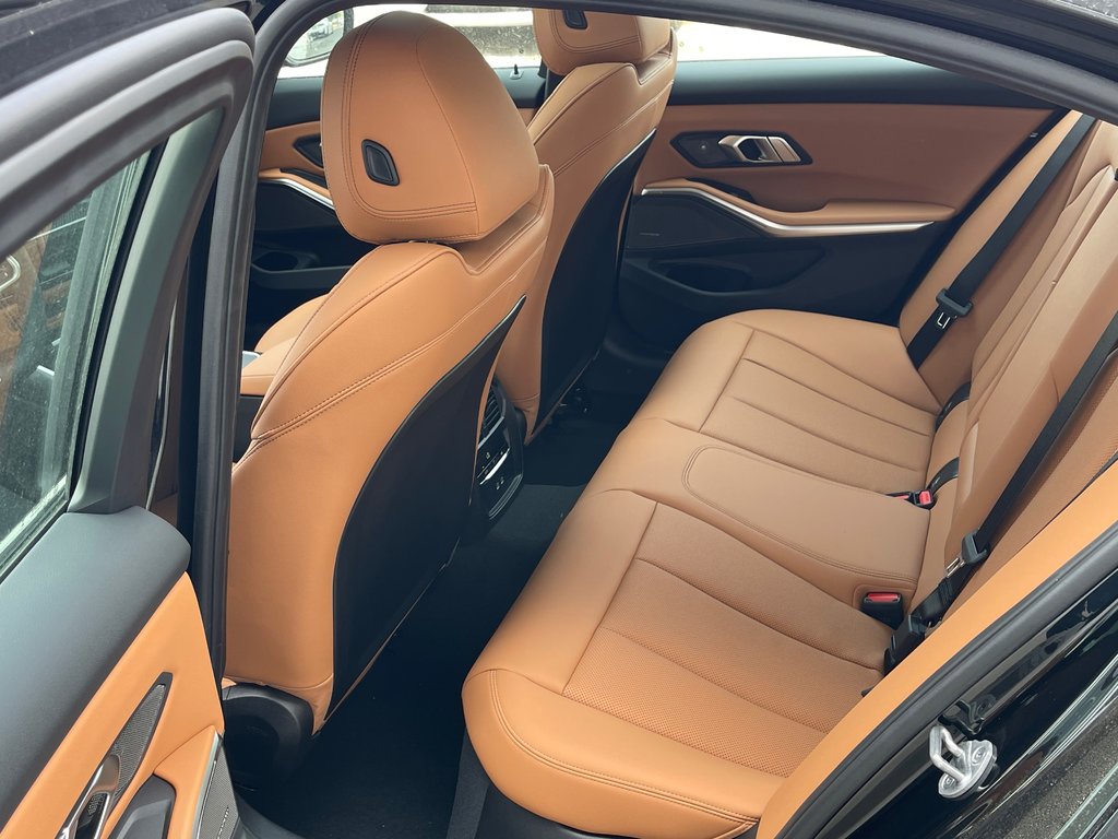 BMW 330i xDrive Sedan 2025 à Terrebonne, Québec - 11 - w1024h768px