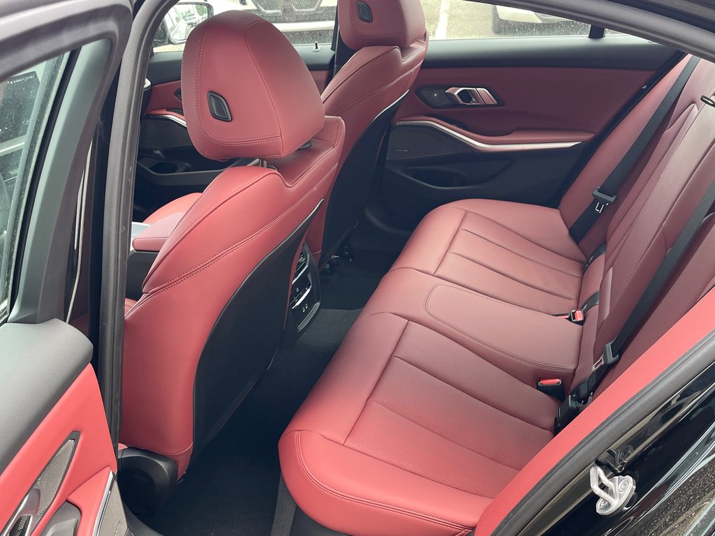 BMW 330i xDrive Sedan 2025 à Terrebonne, Québec - 11 - w1024h768px