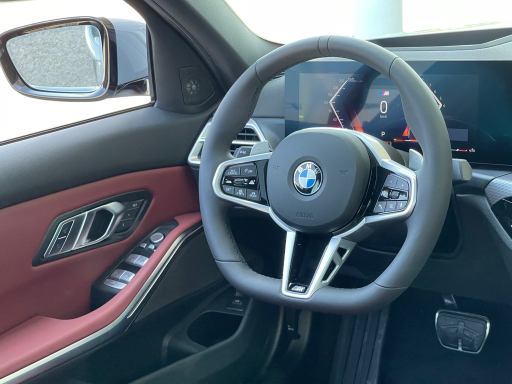 BMW 330i xDrive Sedan 2025 à Terrebonne, Québec - 15 - w1024h768px