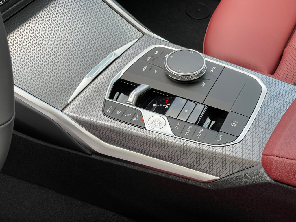 2025 BMW 330i xDrive Sedan in Terrebonne, Quebec - 18 - w1024h768px
