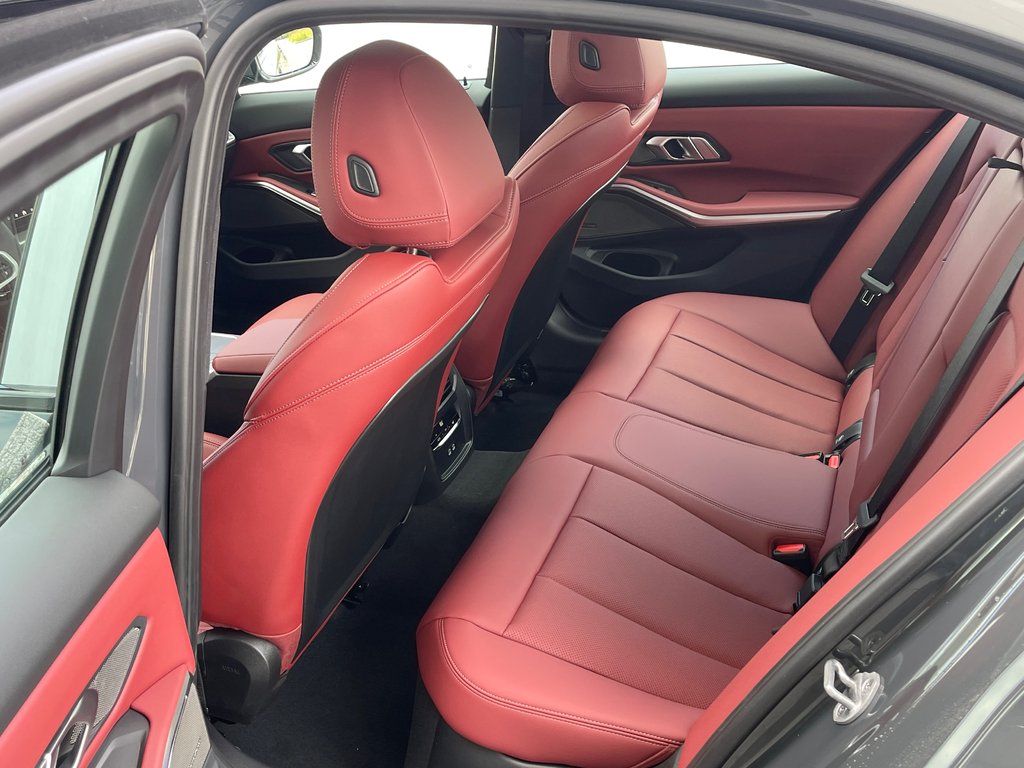 2025 BMW 330i xDrive Sedan in Terrebonne, Quebec - 11 - w1024h768px