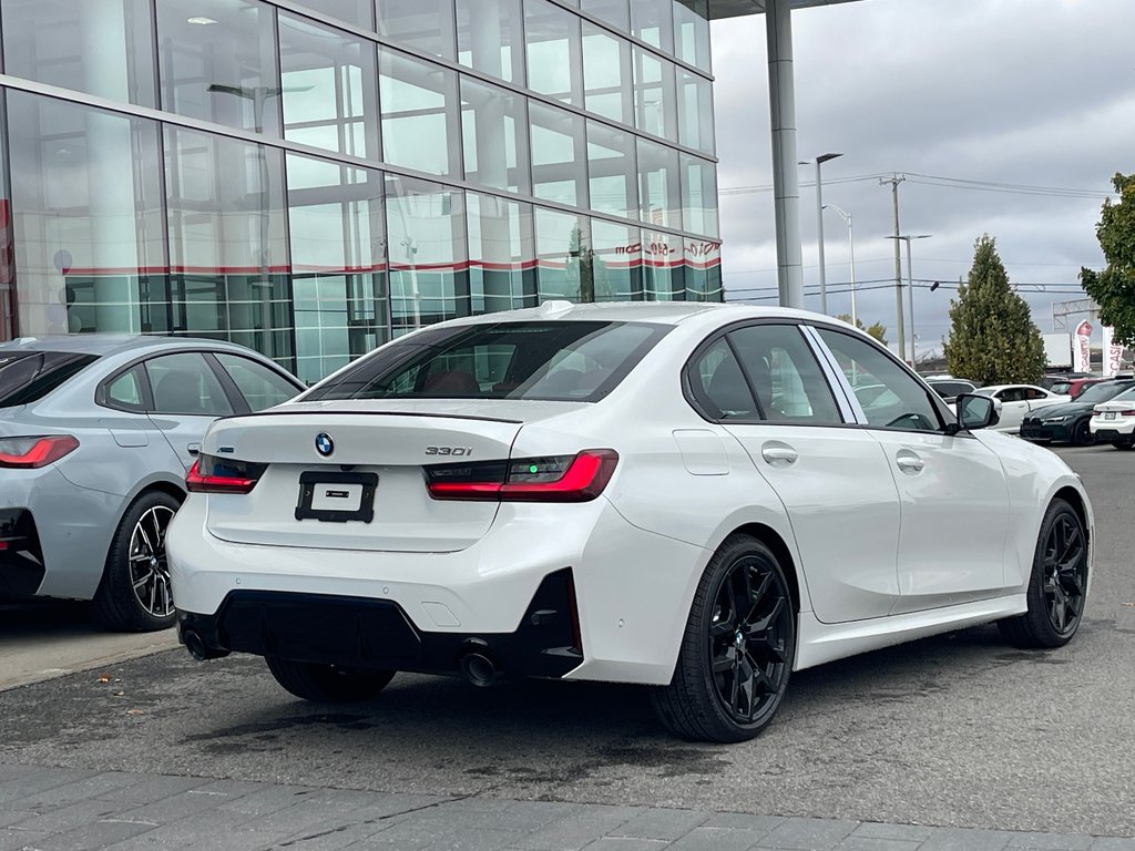 BMW 330i XDrive Sedan 2026 à Terrebonne, Québec - 4 - w1024h768px