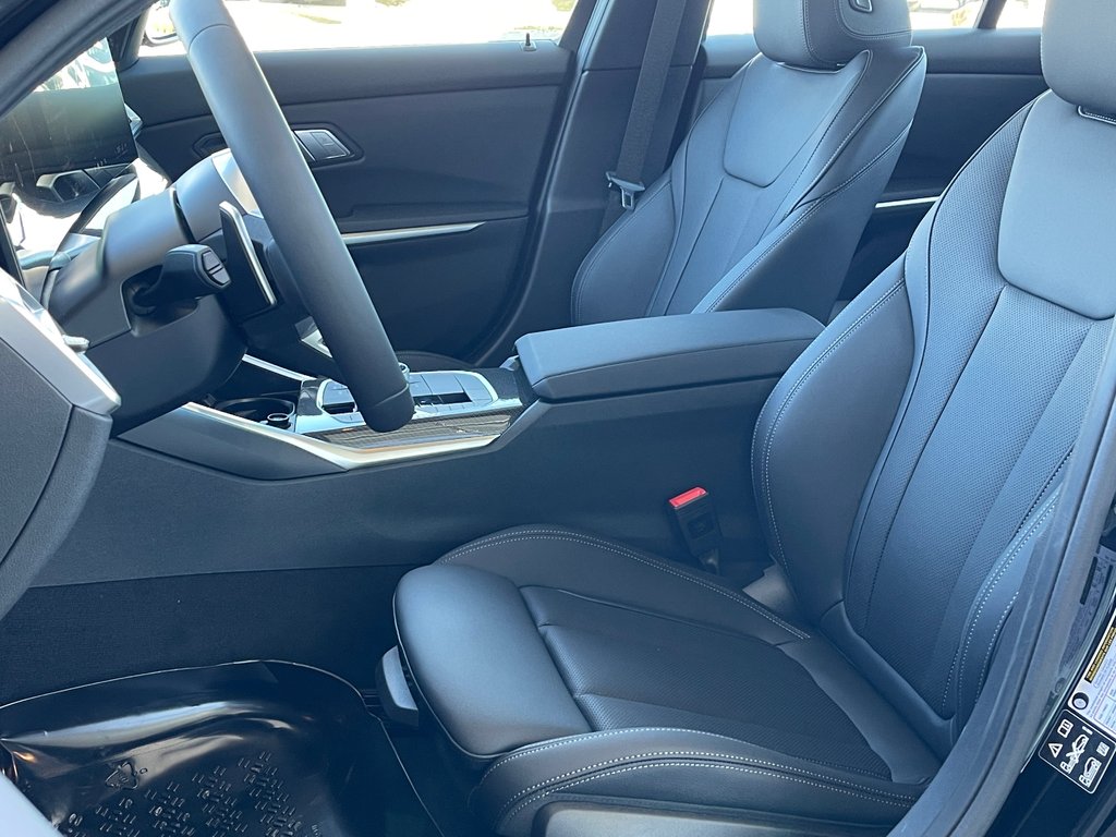 BMW 330i XDrive Sedan 2026 à Terrebonne, Québec - 10 - w1024h768px