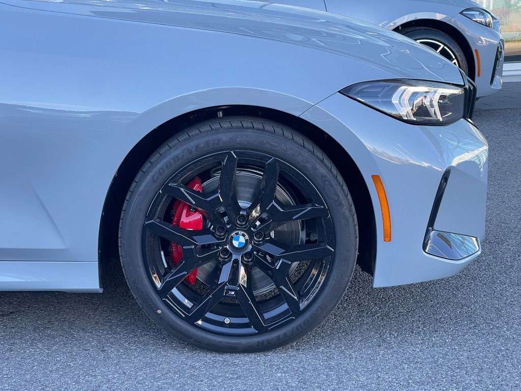 BMW 330i XDrive Sedan 2026 à Terrebonne, Québec - 6 - w1024h768px