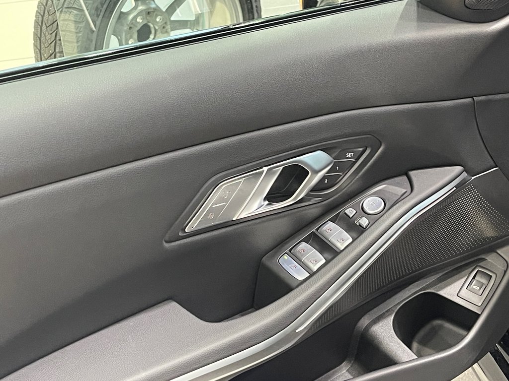 2026 BMW 330i xDrive Sedan in Terrebonne, Quebec - 11 - w1024h768px