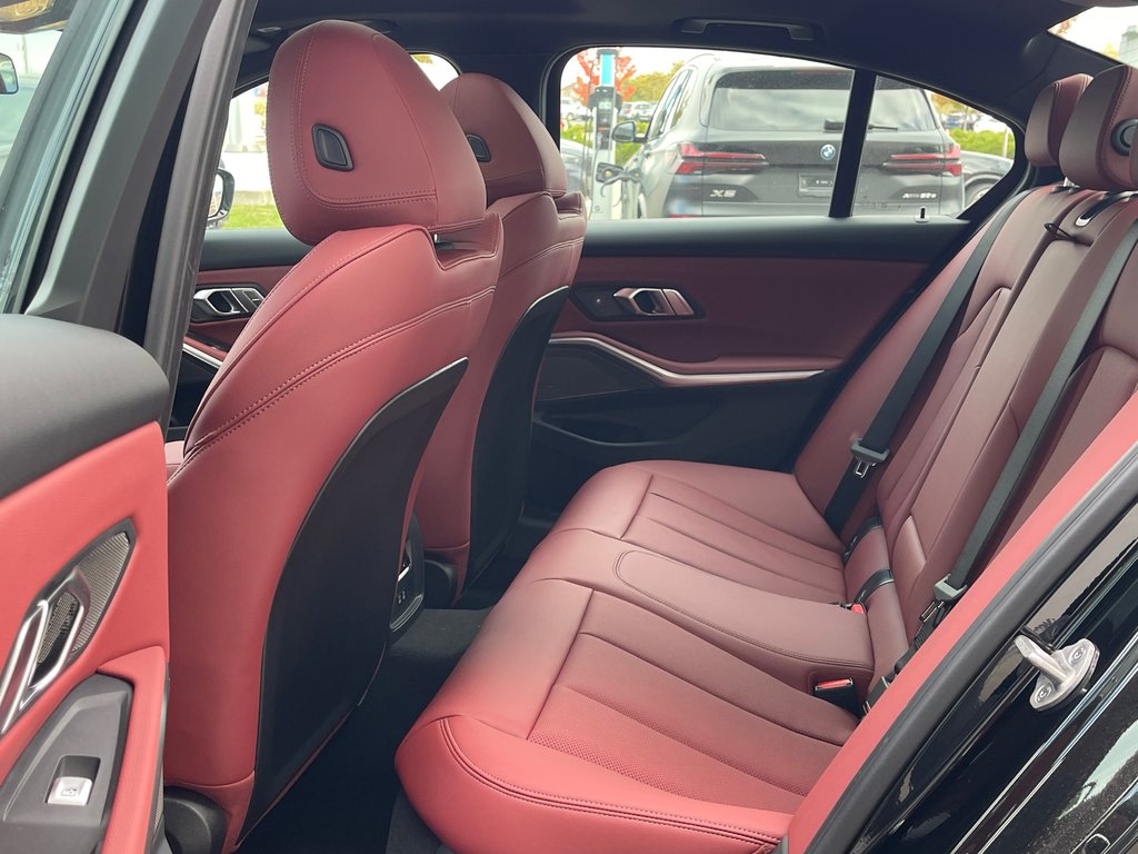 BMW 330i XDrive Sedan 2026 à Terrebonne, Québec - 11 - w1024h768px