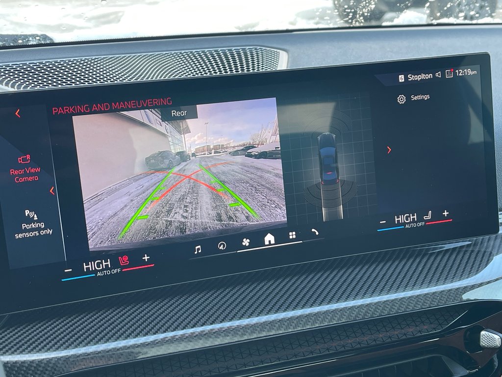 2026 BMW 330i xDrive Sedan in Terrebonne, Quebec - 17 - w1024h768px