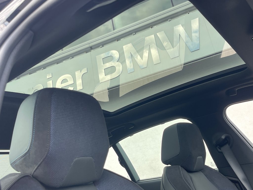 BMW 530I XDrive Sedan 2026 à Terrebonne, Québec - 8 - w1024h768px
