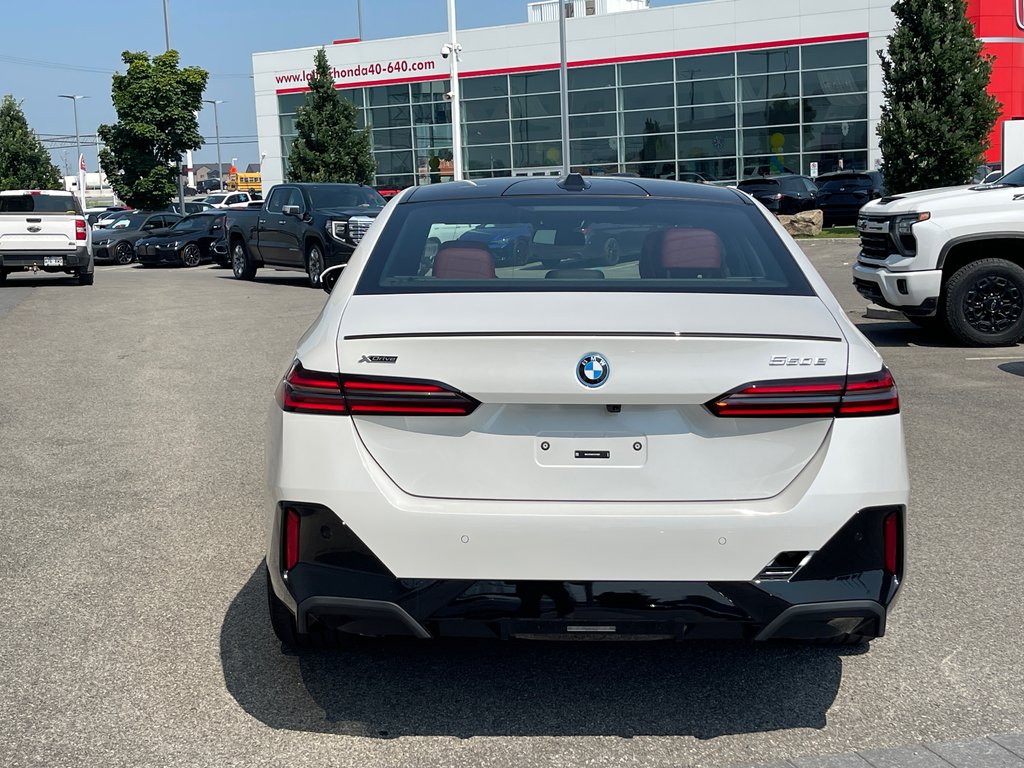 BMW 550e XDrive 2026 à Terrebonne, Québec - 5 - w1024h768px