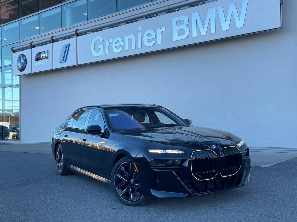 BMW 760i XDrive Sedan 2025 à Terrebonne, Québec - 1 - w1024h768px