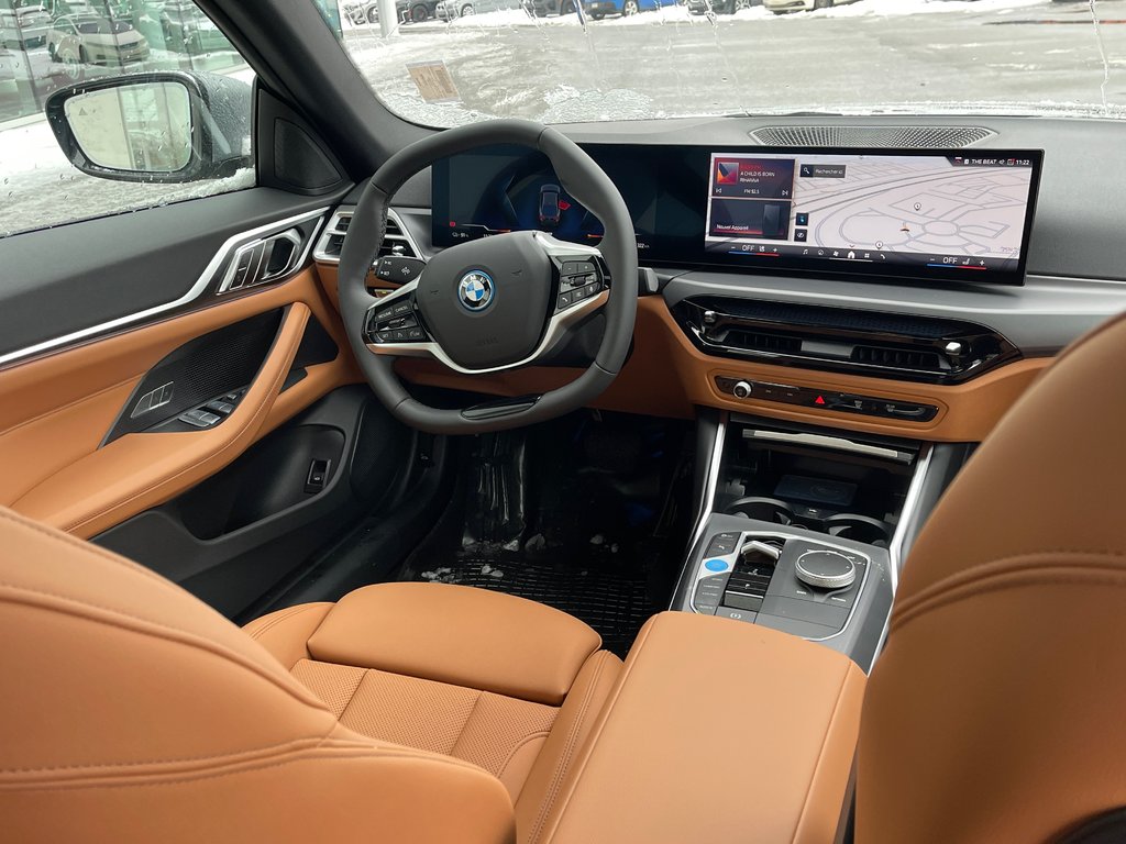 BMW I4 EDrive35 Gran Coupe 2025 à Terrebonne, Québec - 12 - w1024h768px