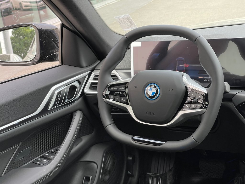 2025 BMW I4 EDrive35 Gran Coupe in Terrebonne, Quebec - 14 - w1024h768px