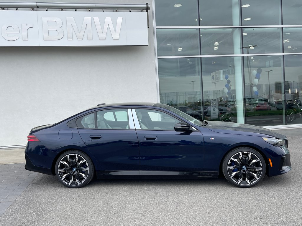 2024 BMW I5 M60 xDrive Sedan in Terrebonne, Quebec - 3 - w1024h768px