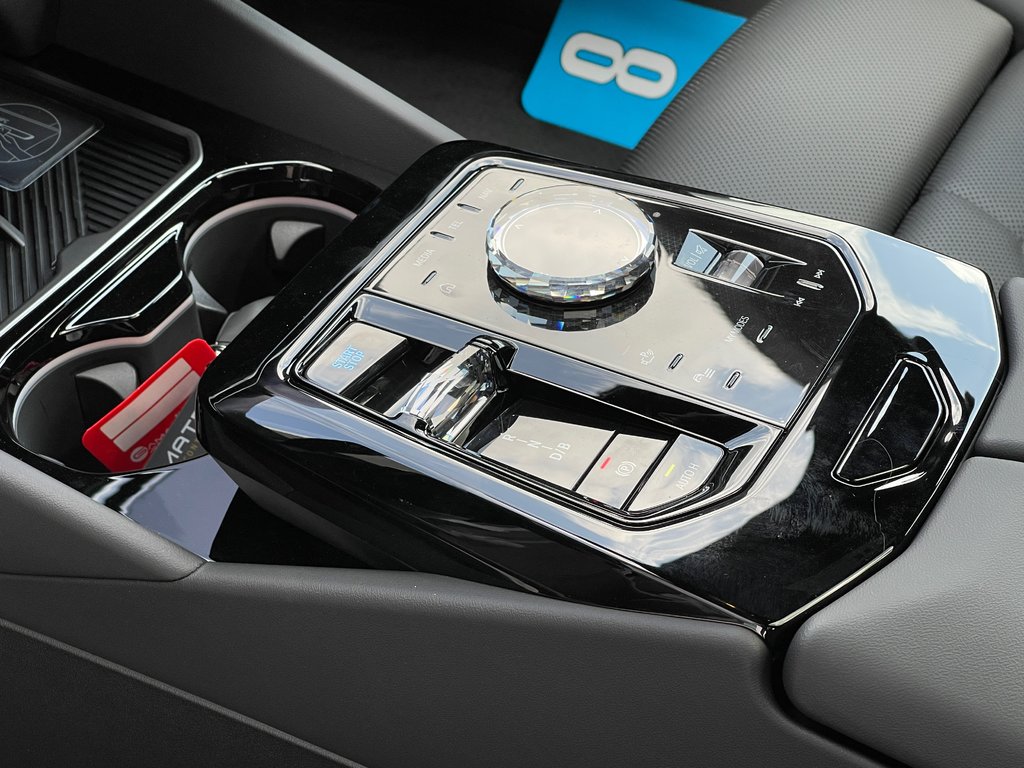 2026 BMW I5 XDrive40 Sedan in Terrebonne, Quebec - 19 - w1024h768px