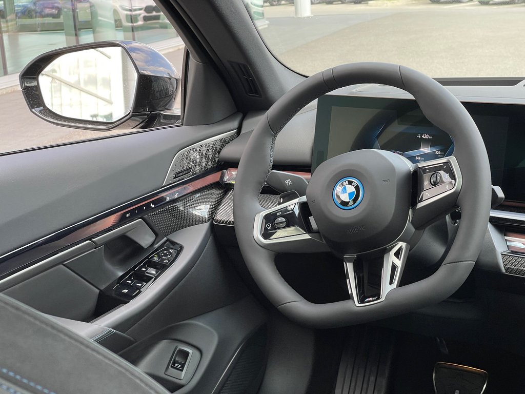 2026 BMW I5 XDrive40 Sedan in Terrebonne, Quebec - 14 - w1024h768px
