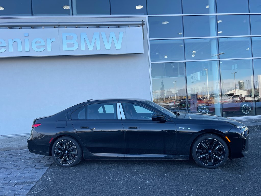 BMW I7 M70 xDrive Sedan 2025 à Terrebonne, Québec - 3 - w1024h768px