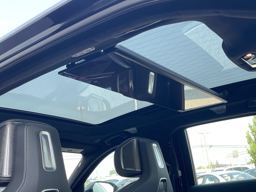 2025 BMW I7 XDrive60 Sedan in Terrebonne, Quebec - 8 - w1024h768px