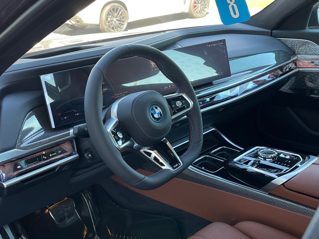 2026 BMW I7 M70 xDrive Sedan in Terrebonne, Quebec - 9 - w1024h768px