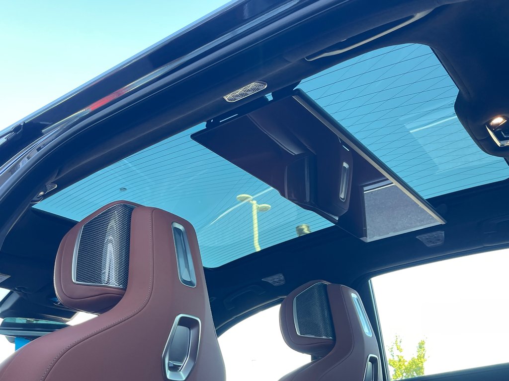 2026 BMW I7 M70 xDrive Sedan in Terrebonne, Quebec - 8 - w1024h768px