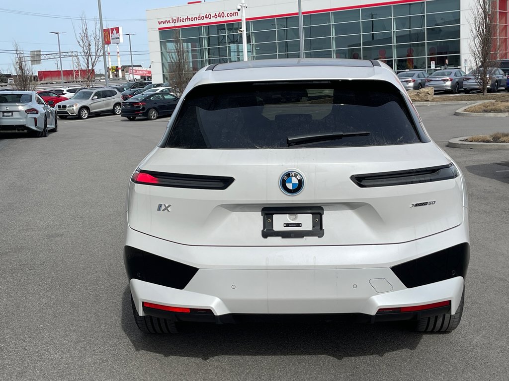 BMW IX XDrive50, Maintenance sans frais 3 ans/60000KM 2024 à Terrebonne, Québec - 5 - w1024h768px