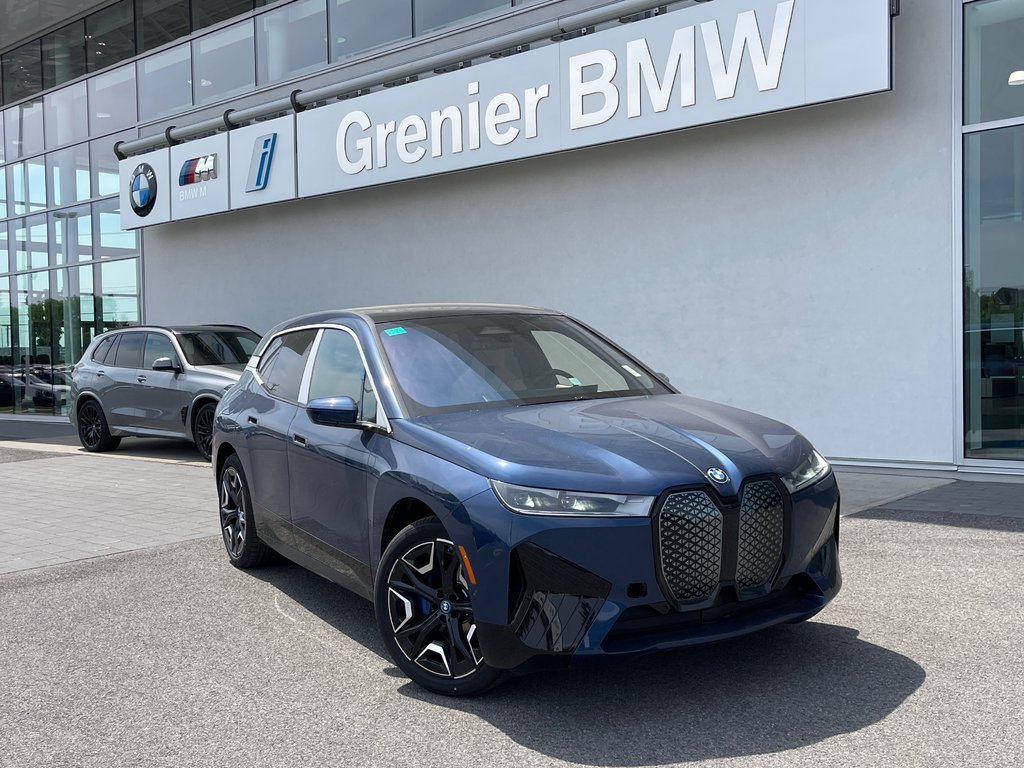 2025 BMW IX XDrive50, Assistant À La Conduite in Terrebonne, Quebec - 1 - w1024h768px