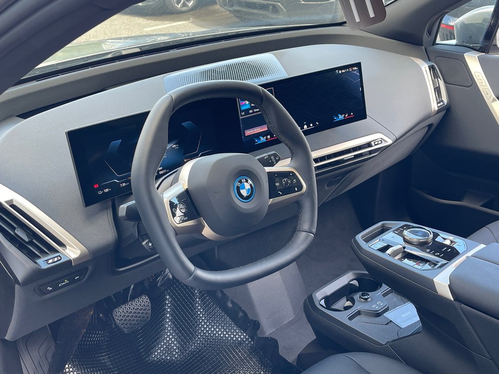 2025 BMW IX XDrive50, Sport Package in Terrebonne, Quebec - 9 - w1024h768px