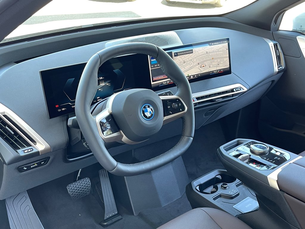 2025 BMW IX XDrive50, Sport Package in Terrebonne, Quebec - 9 - w1024h768px