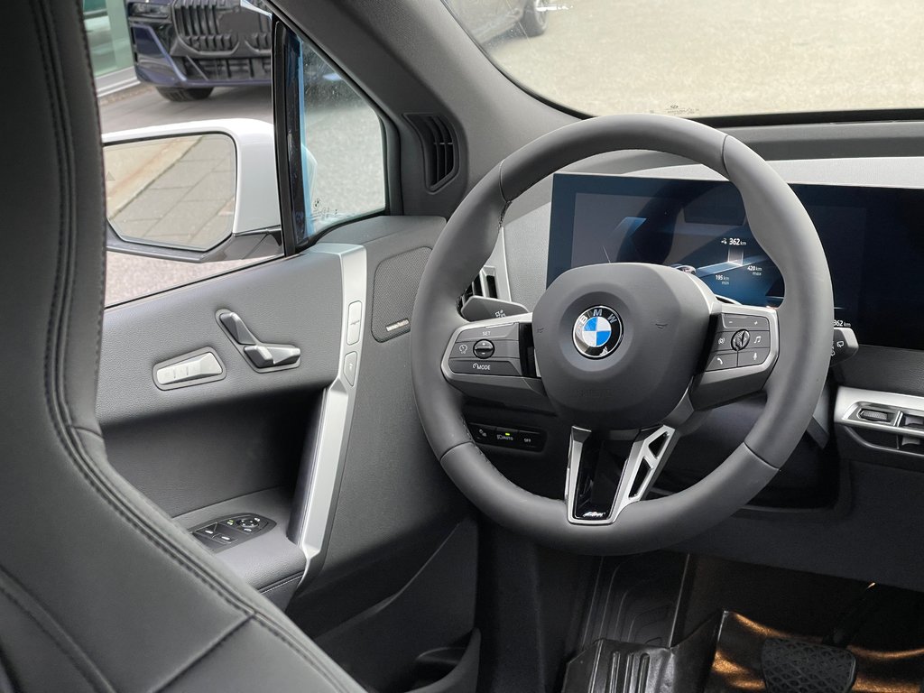 2025 BMW IX XDrive40 Edition in Terrebonne, Quebec - 14 - w1024h768px