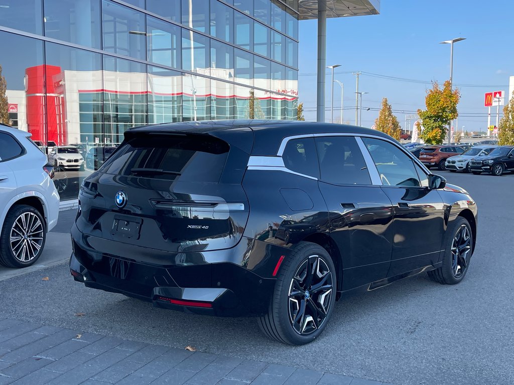 2025 BMW IX XDrive40 in Terrebonne, Quebec - 4 - w1024h768px