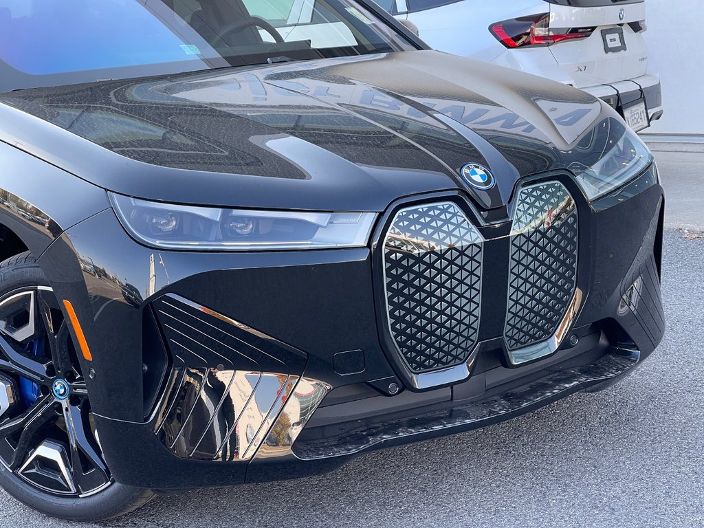 2025 BMW IX XDrive40 in Terrebonne, Quebec - 6 - w1024h768px