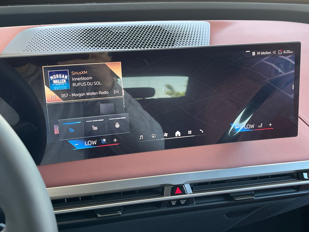 2026 BMW IX XDrive60 in Terrebonne, Quebec - 16 - w1024h768px