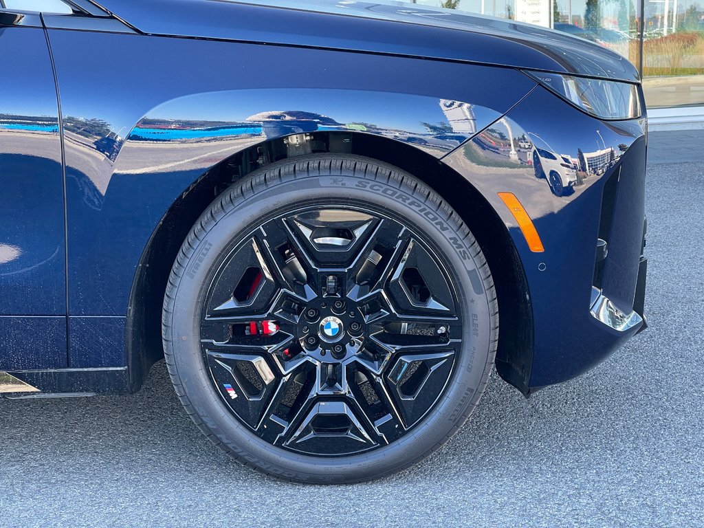 2026 BMW IX XDrive60 in Terrebonne, Quebec - 7 - w1024h768px