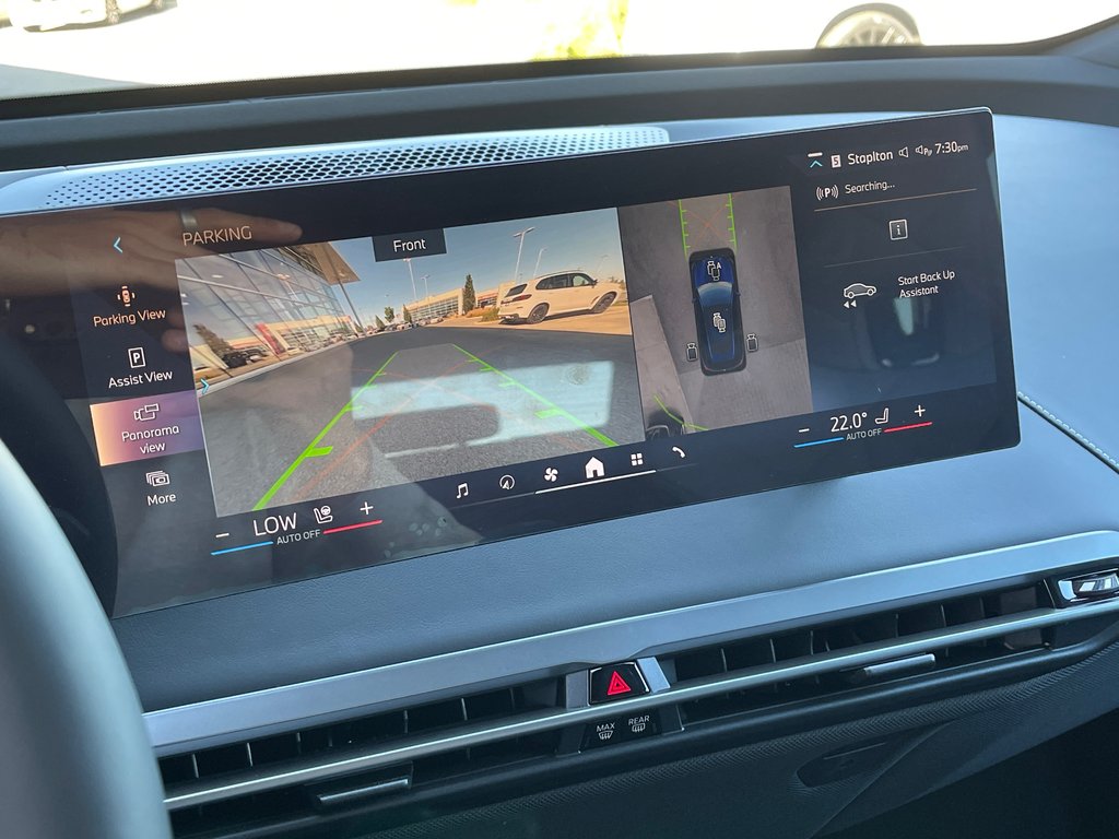 2026 BMW IX XDrive60 in Terrebonne, Quebec - 17 - w1024h768px