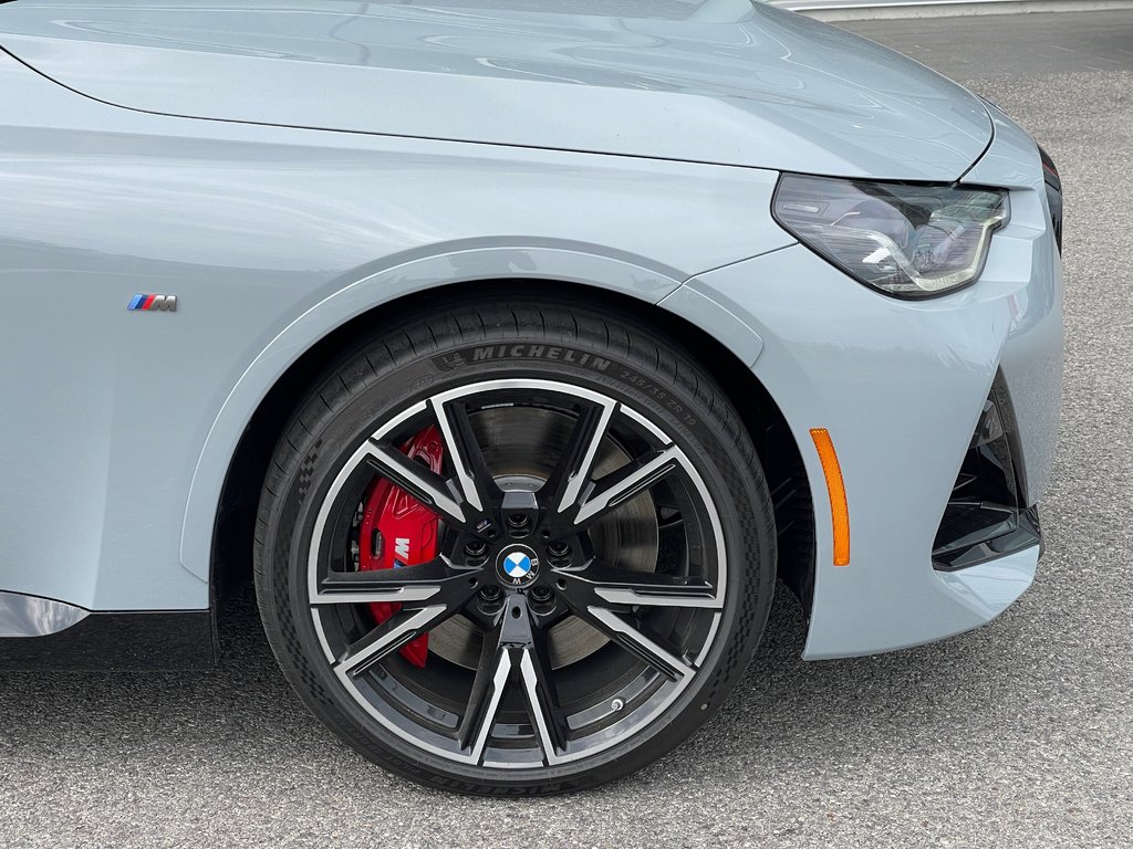 BMW M240i xDrive Coupe, M Sport Pro Package 2024 à Terrebonne, Québec - 6 - w1024h768px