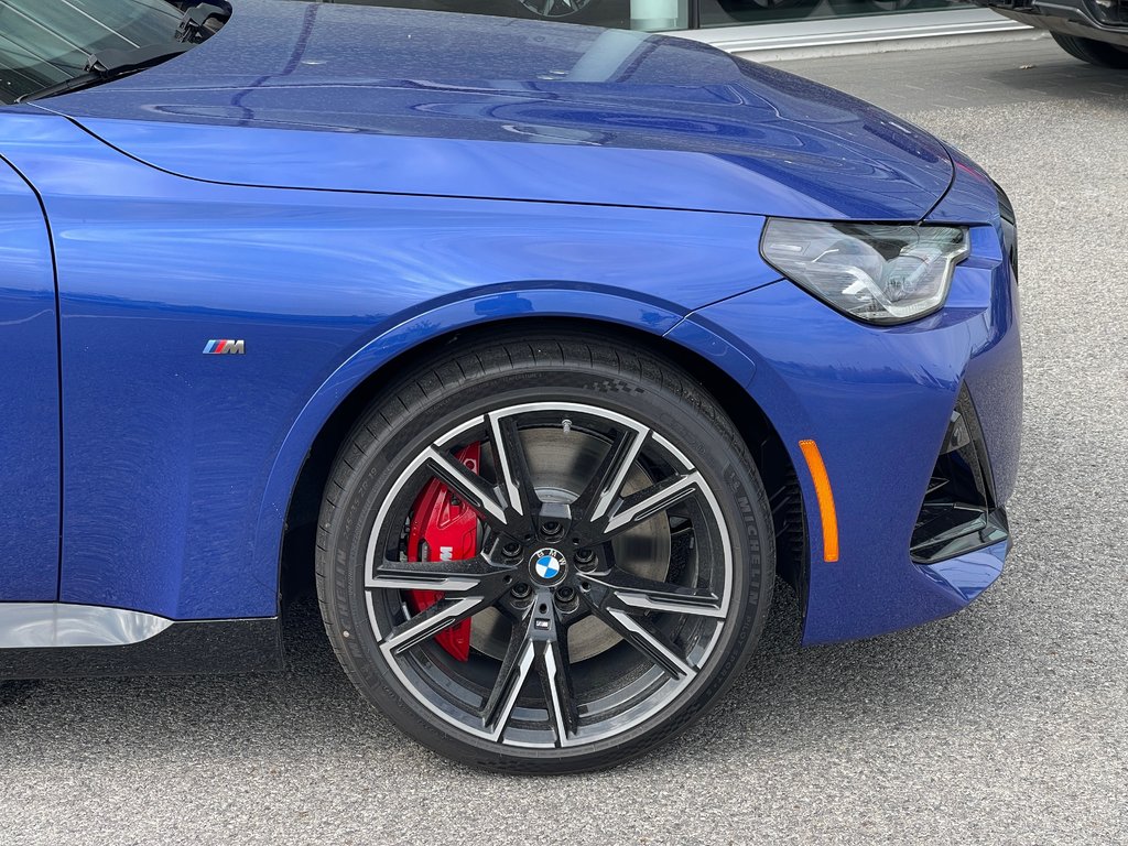 BMW M240i xDrive Coupe,  M Sport Pro Package 2024 à Terrebonne, Québec - 7 - w1024h768px