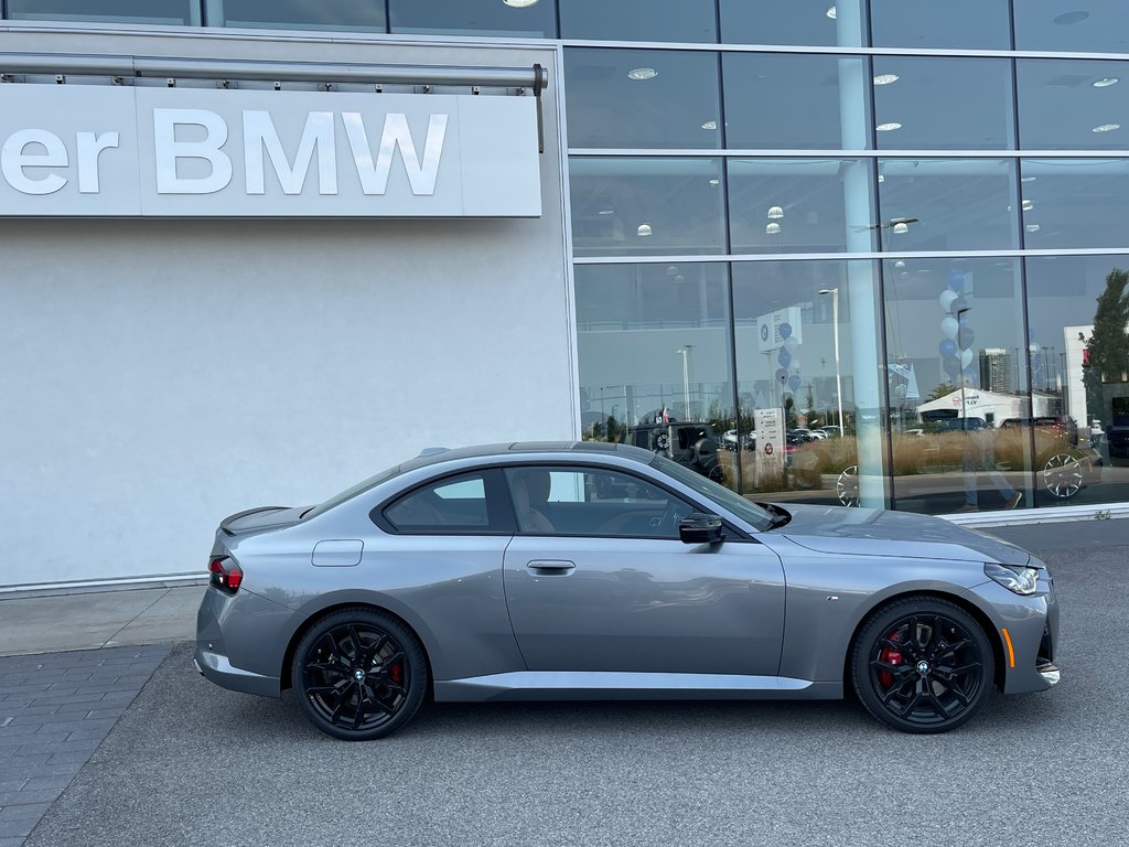 BMW M240i xDrive Coupe, M Sport Pro Package 2025 à Terrebonne, Québec - 3 - w1024h768px