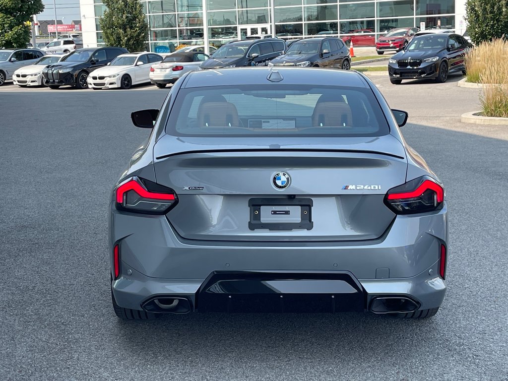 BMW M240i xDrive Coupe, M Sport Pro Package 2025 à Terrebonne, Québec - 5 - w1024h768px