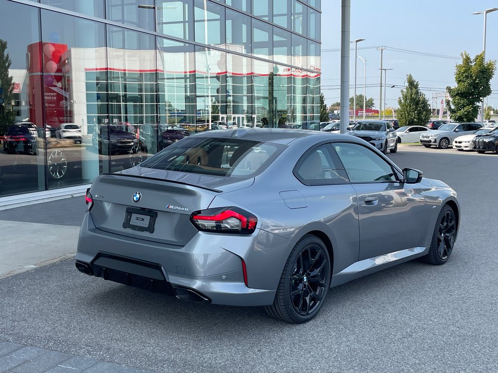 BMW M240i xDrive Coupe, M Sport Pro Package 2025 à Terrebonne, Québec - 4 - w1024h768px